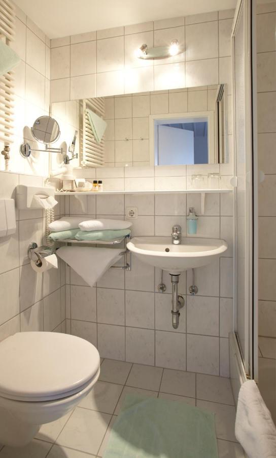 Hotel "Malerwinkel" Gmbh Зеон-Зебрук Номер фото